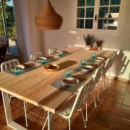 4-star Private With Heated Pool And Panoramic Sea View At Gulf De Saint Tropez * Кавалер-сюр-Мер